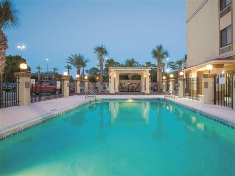 La Quinta By Wyndham Форт Уолтън Бийч Екстериор снимка